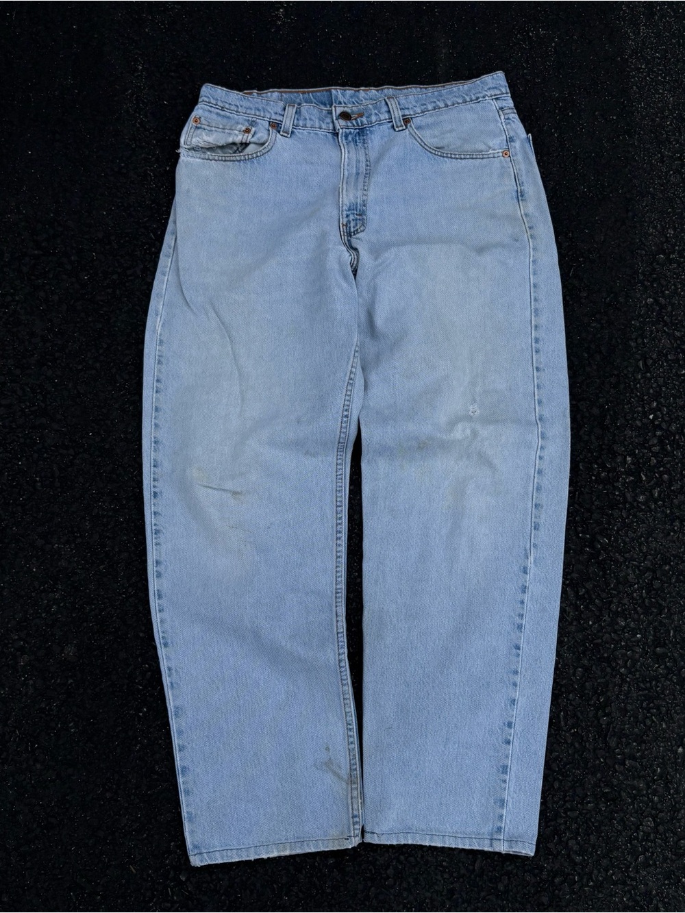 Vintage Levis 550 Jeans Size 34x30 Relaxed Fit 90s USA Made Light Wash Classic